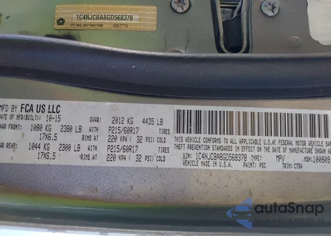 2016 Jeep Compass Sport z USA, uszkodzony, nr VIN 1C4NJCBA8GD568378